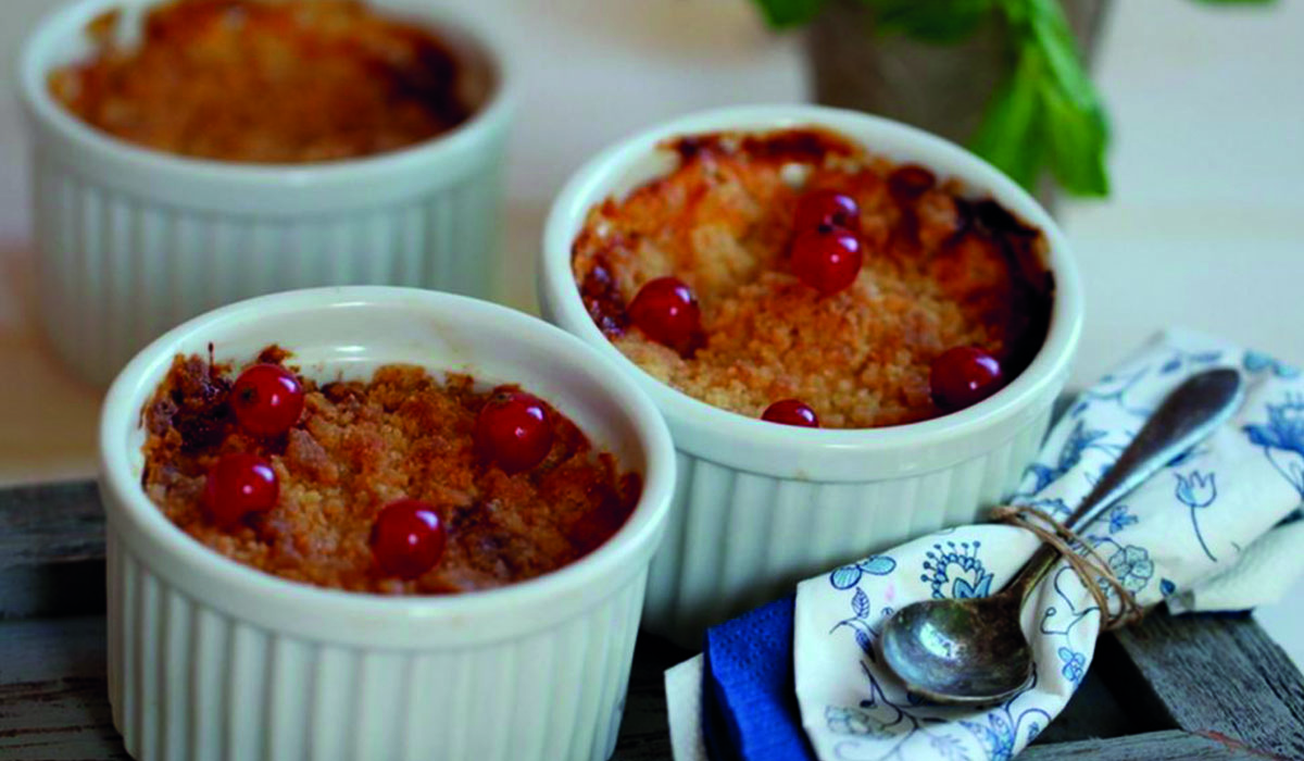 crumble de mango, pera y platano| Recetas | Reyes Gutiérrez